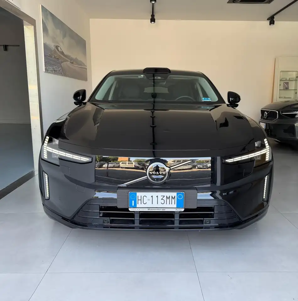 Volvo ES90 2026