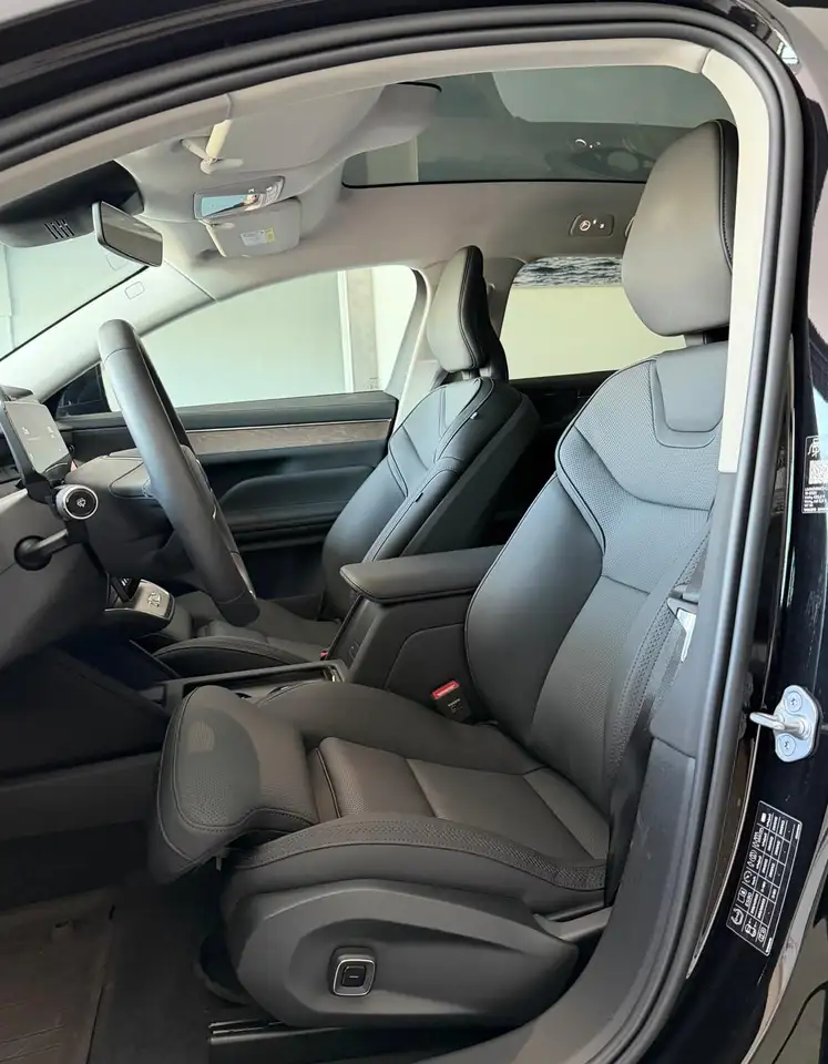 Volvo ES90 2026