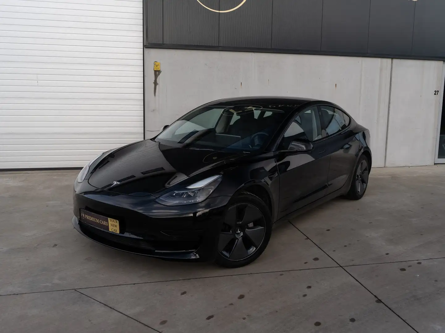 Tesla Model 3 Standard+ l Facelift l Full Black Schwarz - 1