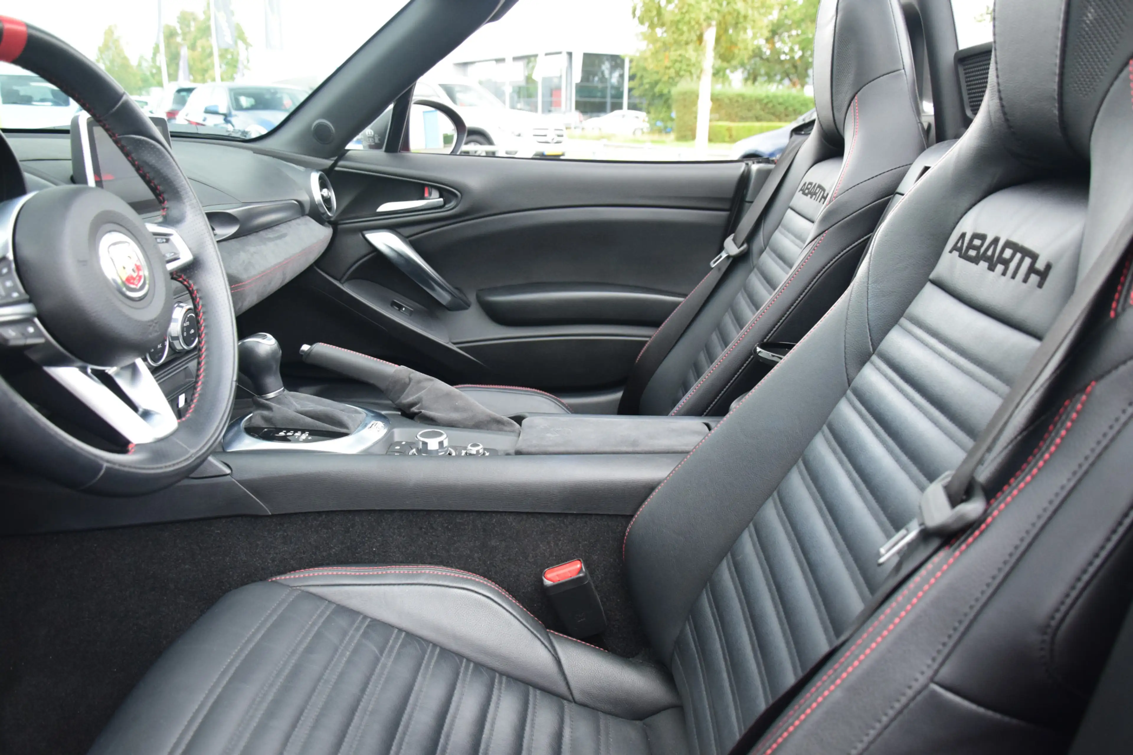 Fiat 124 Spider 1.4 MultiAir Turbo Abarth Leer/Verwarmd Led Pdc Sp — photo 22