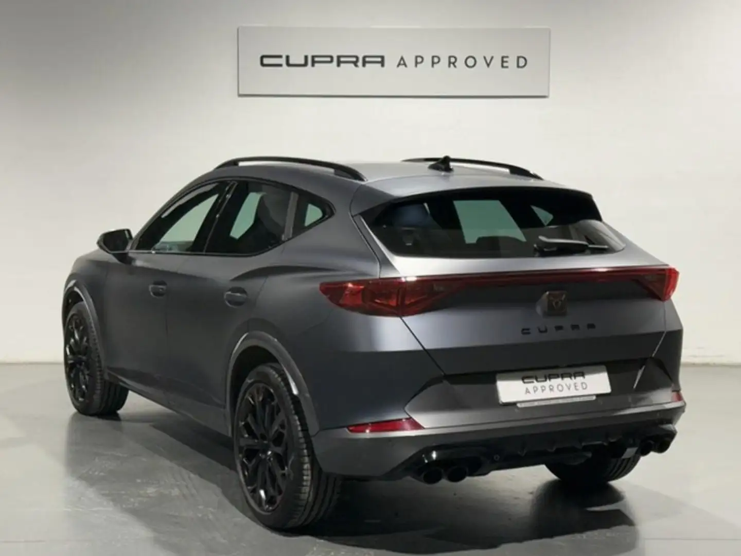 CUPRA Formentor 2.0 TSI 310 VZ DSG 4Drive Gris - 2