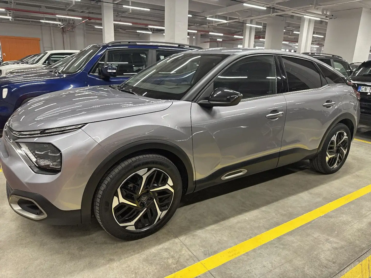 Citroen C4 PureTech 130 S&S Feel Pack Gris - 2