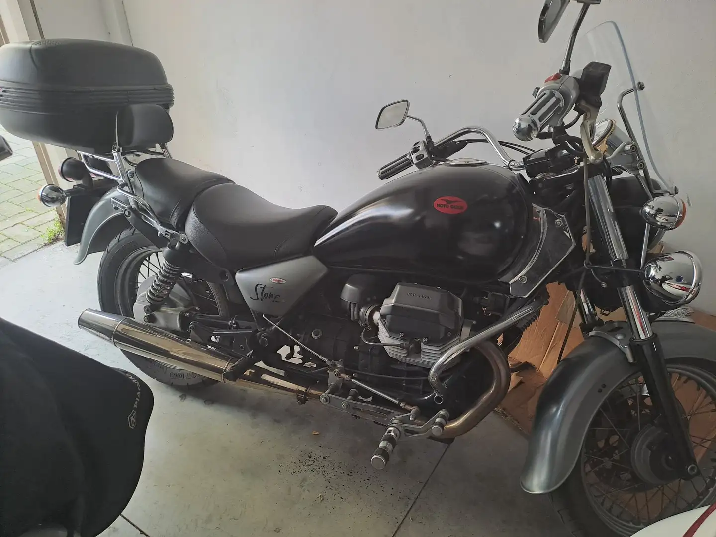 Moto Guzzi California 1100 Negro - 2