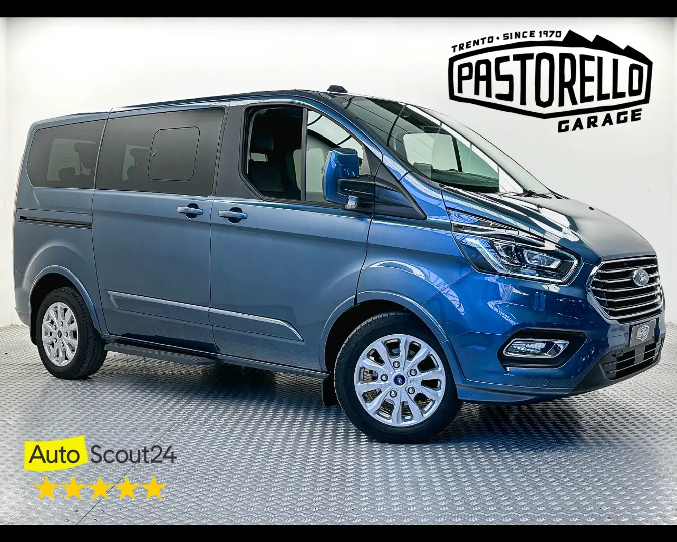 Ford Tourneo Custom 320 2.0 EcoBlue 130CV PC Titanium Bleu - 1
