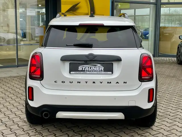 Mini Cooper Cooper view 6