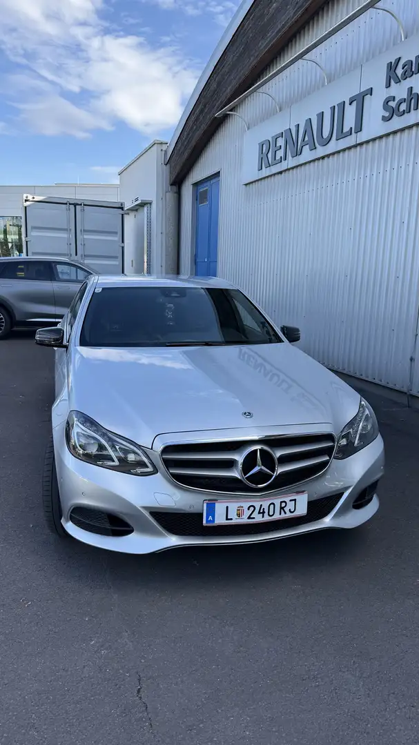 Mercedes-Benz E 220 Elegance CDI Aut. - 1