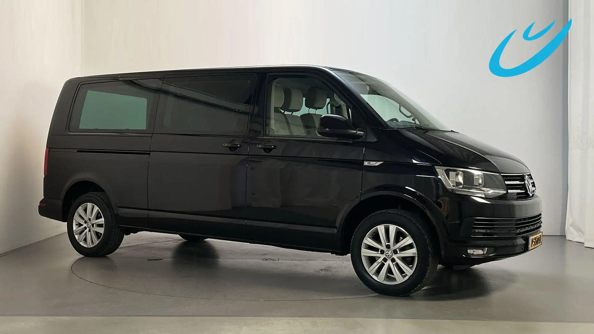 Volkswagen Transporter Caravelle 2.0 TDI 150pk DSG L2H1 DC 6p Business Na Чорний - 1