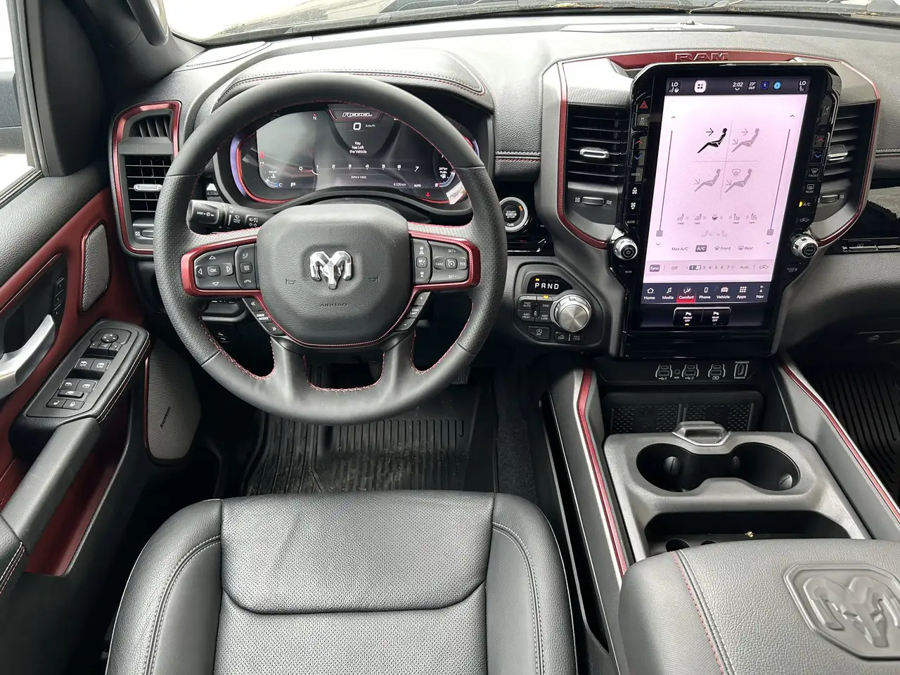 RAM 1500 снимка RAM 1500