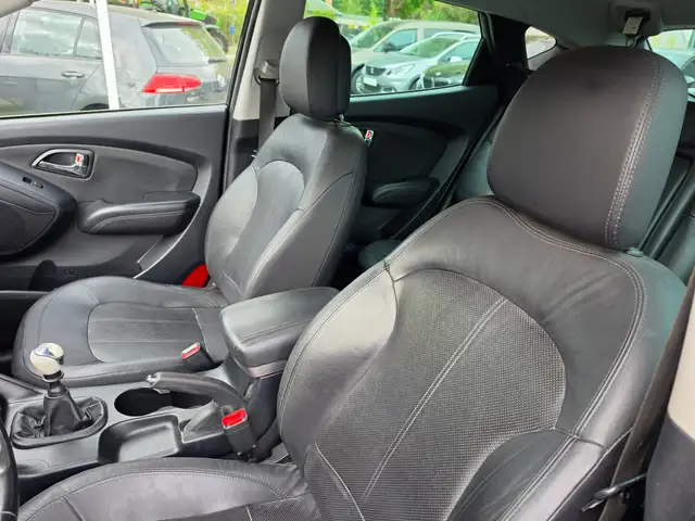 Hyundai Ix35 view 11