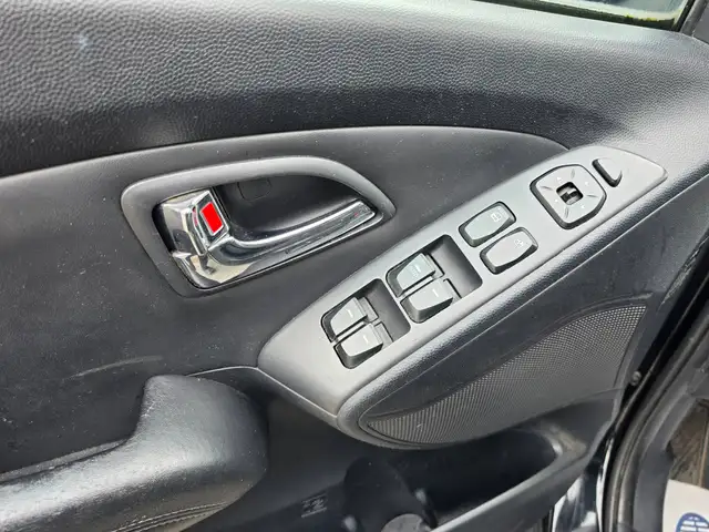 Hyundai Ix35 view 9