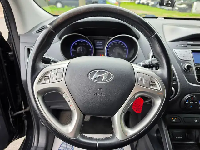 Hyundai Ix35 view 12