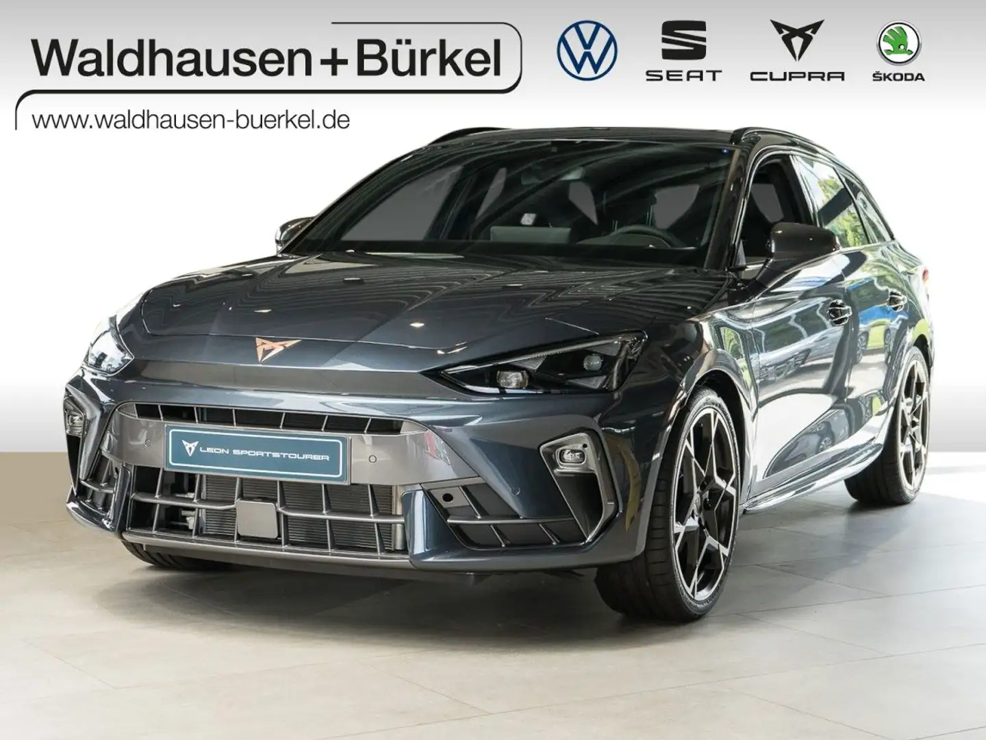 CUPRA Leon ST DSG 1.5 eTSI Pano+Dinamica+eKlappe+Matri Grau - 1