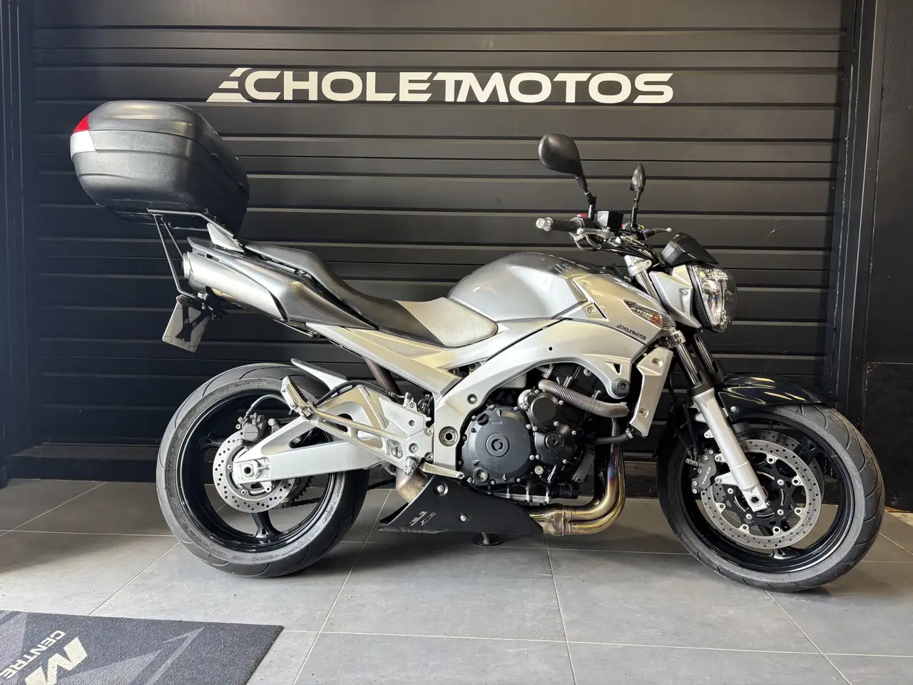 Suzuki GSR 600