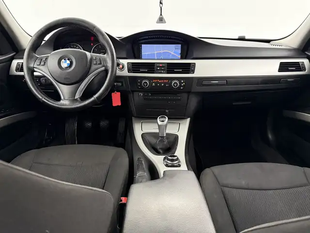 BMW 3 Series view 2