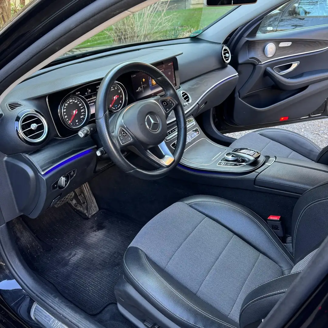 Mercedes-Benz E 350 350e 9G-TRONIC AMG Line - 1