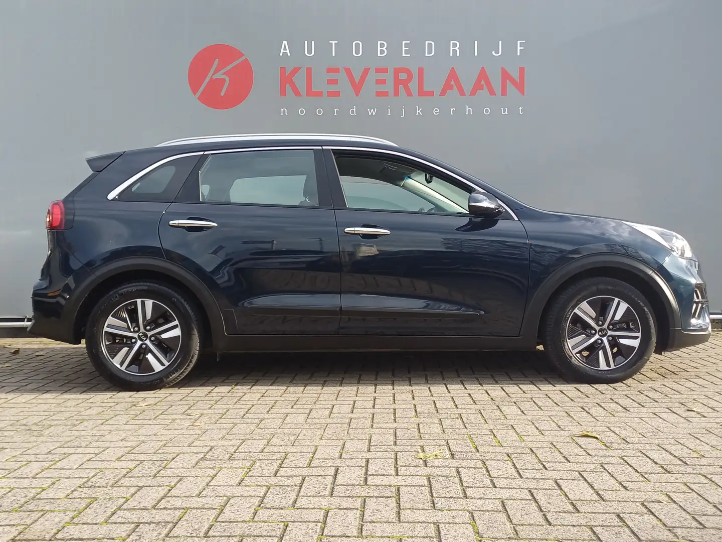 Kia Niro 1.6 GDi Hybrid DynamicLine | TREKHAAK | APPLE CARP Bleu - 2