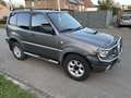 Nissan Terrano 2.4 Sport Grau - thumbnail 2