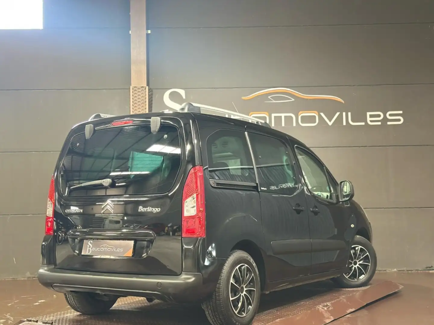 Citroen Berlingo Combi 1.6HDI SX Multispace 110 Negro - 1