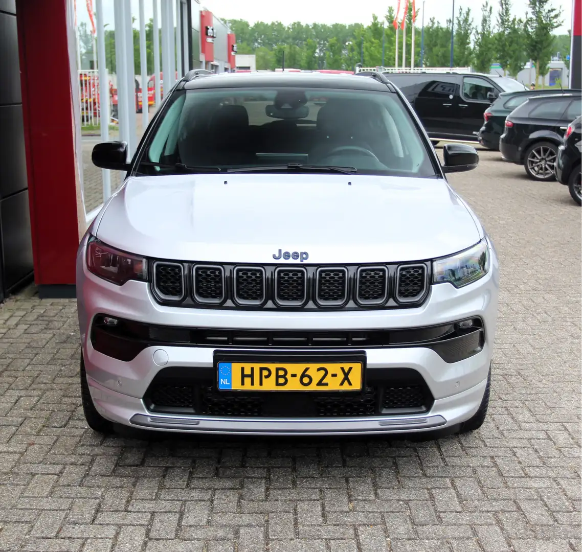 Jeep Compass 4xe 240 Plug-in Hybrid Electric S | Winterpack | L Grijs - 2