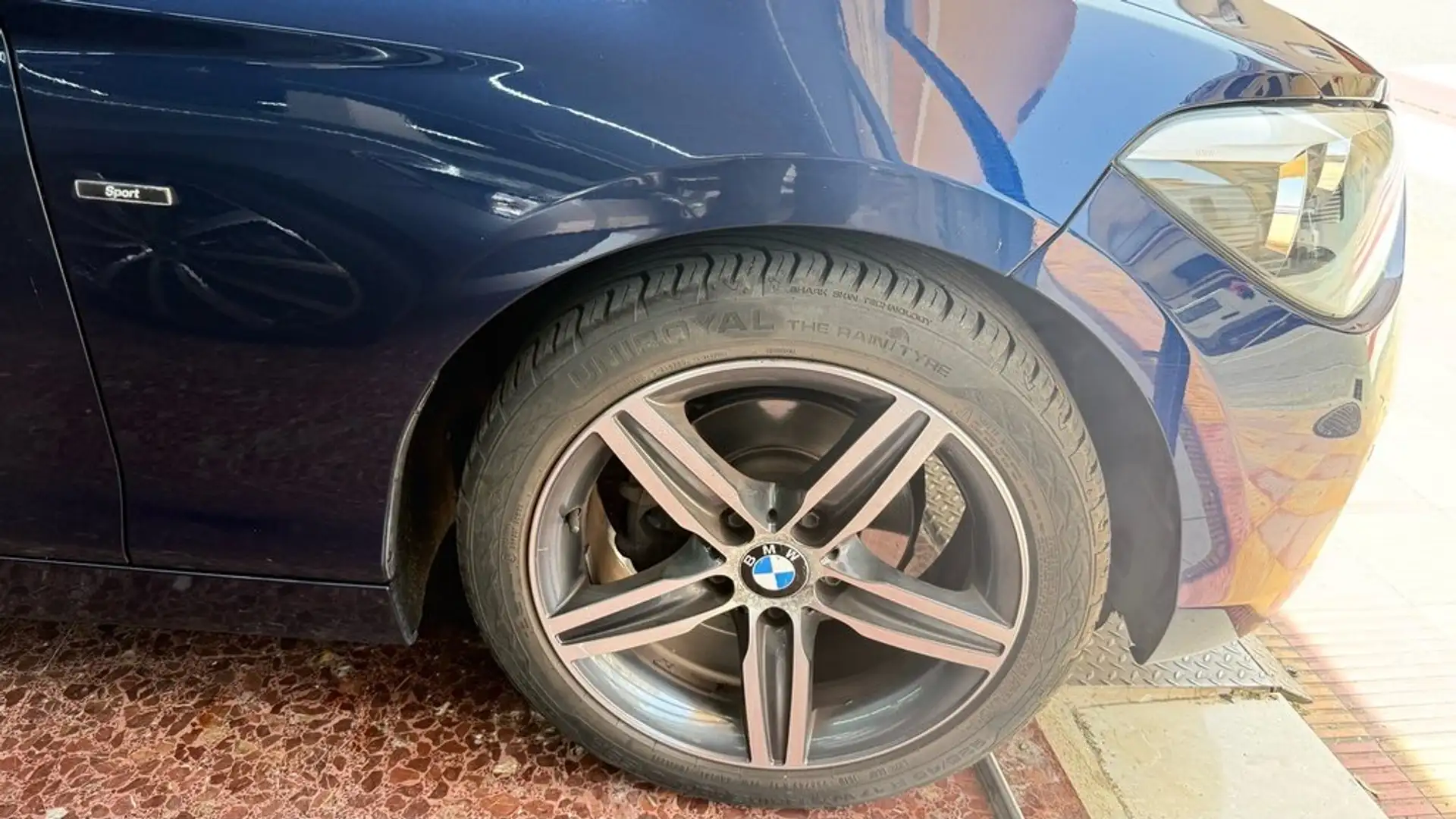 BMW 116 116i Sport Azul - 2