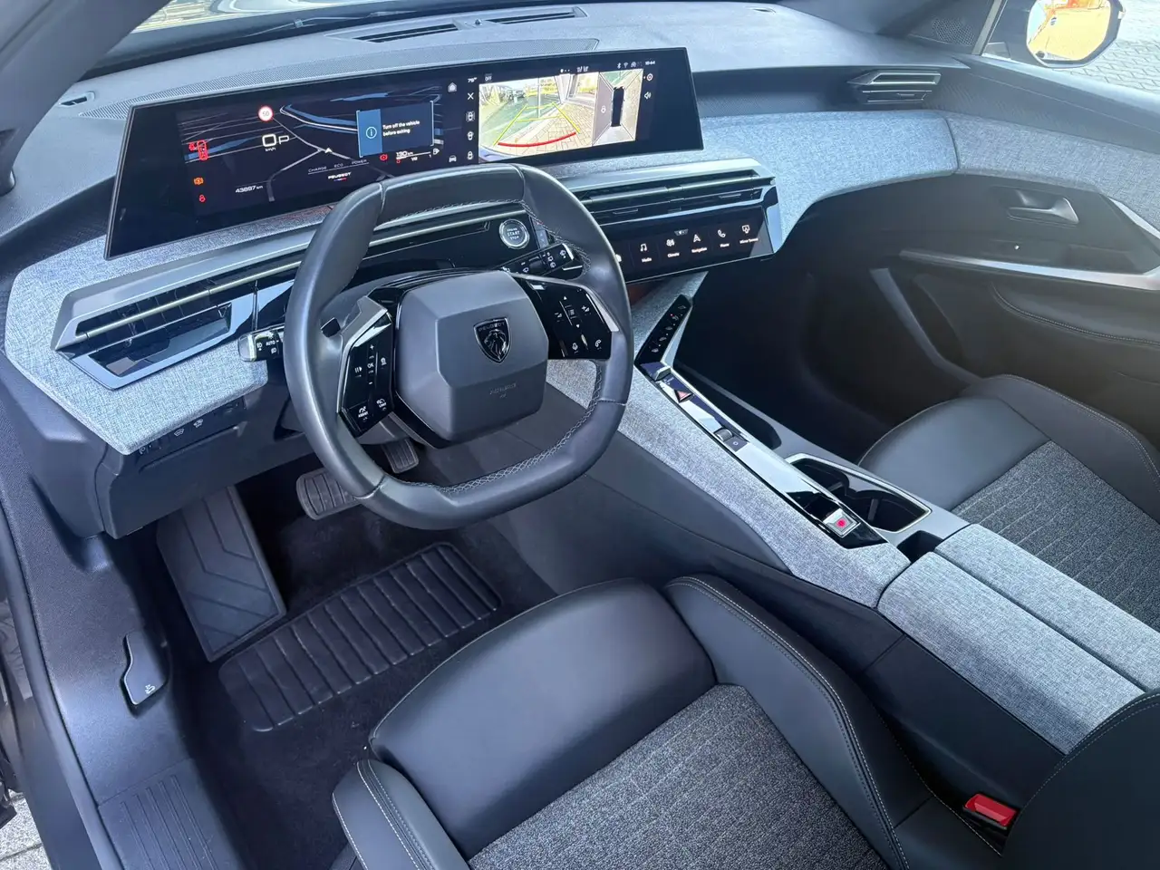 Peugeot 5008 1.2 Hybrid 145pk Allure 7 Pers. Automaat / 360 Cam, миниатюра 6