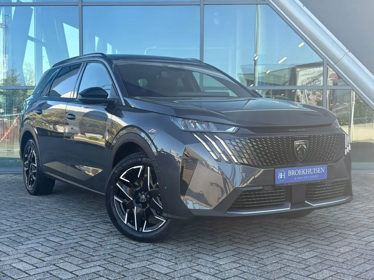 Peugeot 5008 1.2 Hybrid 145pk Allure 7 Pers. Automaat / 360 Cam, миниатюра 3