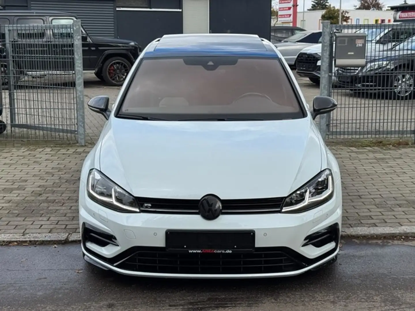 Volkswagen Golf VII Lim. 4M*AKRAPOVIC*PANO*KEY*ACC*TOT*KAM* Wit - 2