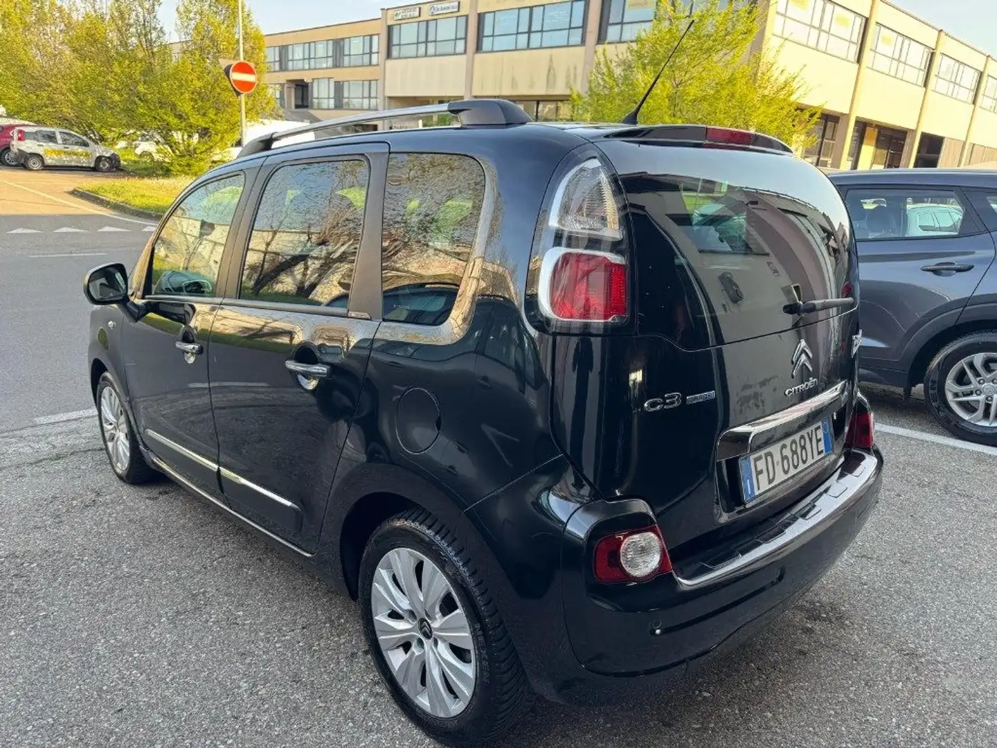 Citroen C3 Picasso BlueHDi AUTOGEPY SASSUOLO 05361881051 Negro - 2