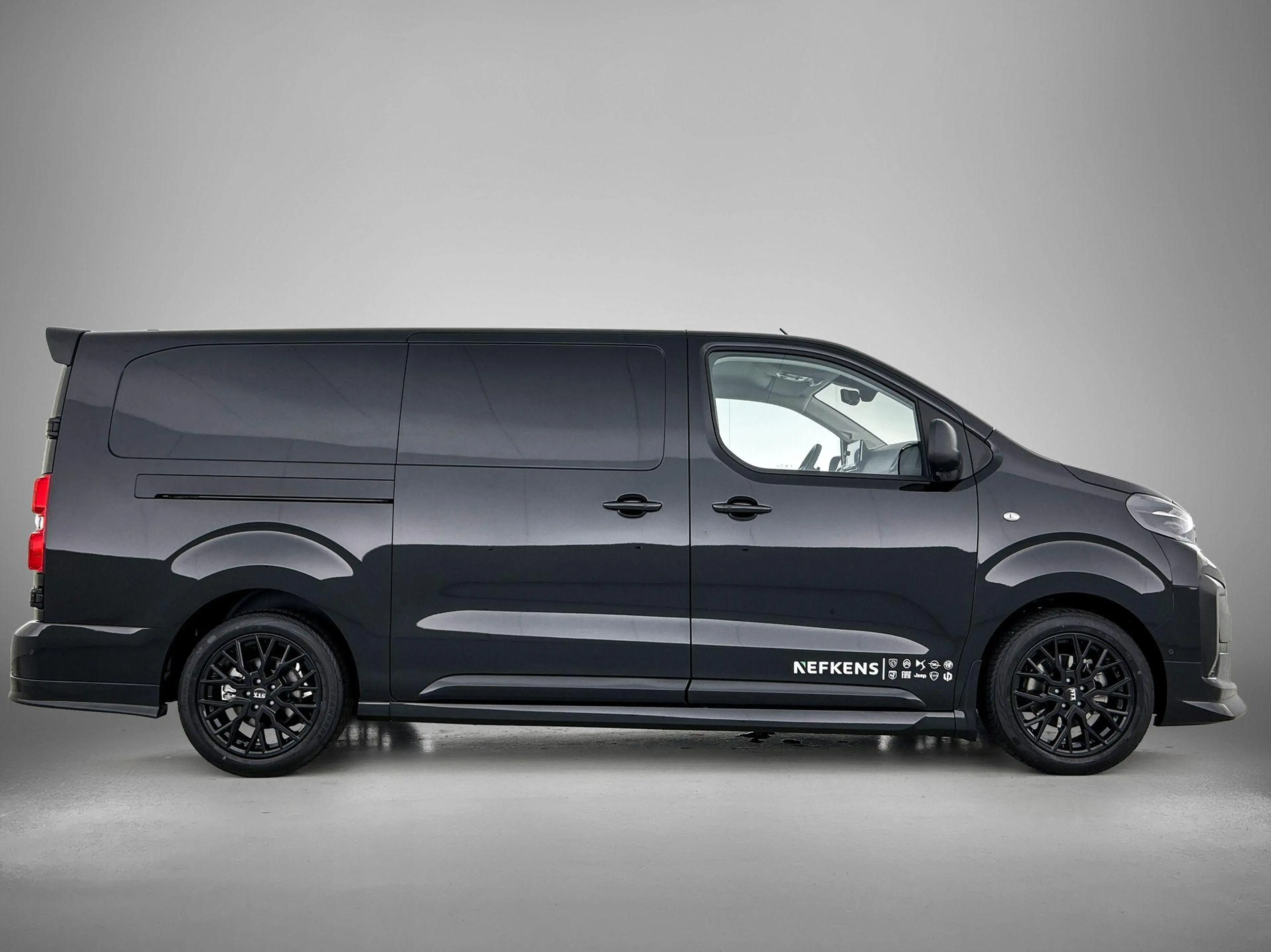 Peugeot e-Expert EV L3 75 kWh | Lederen Bekleding | Led Koplampen | — photo 6