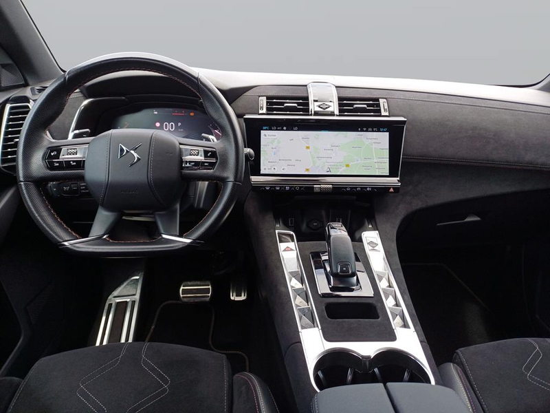 DS Automobiles DS 7 Performance Line + — photo 9