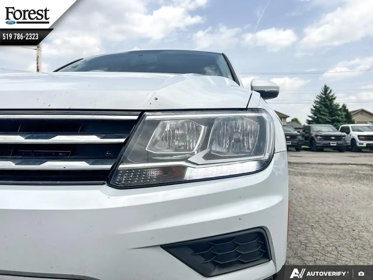 Volkswagen Tiguan photo Volkswagen Tiguan