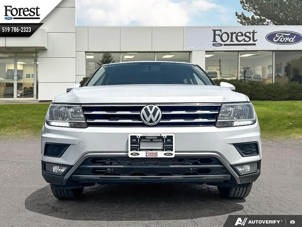 Volkswagen Tiguan photo Volkswagen Tiguan