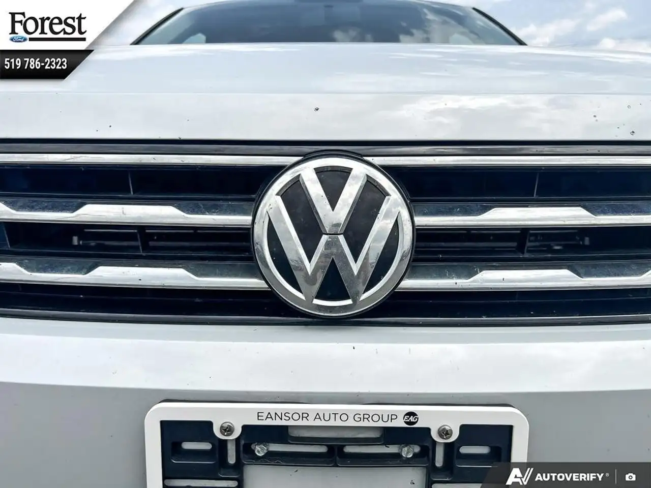 Volkswagen Tiguan photo Volkswagen Tiguan