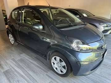 Aygo 1.0 Sol m-mt Automatica - UnicoPro