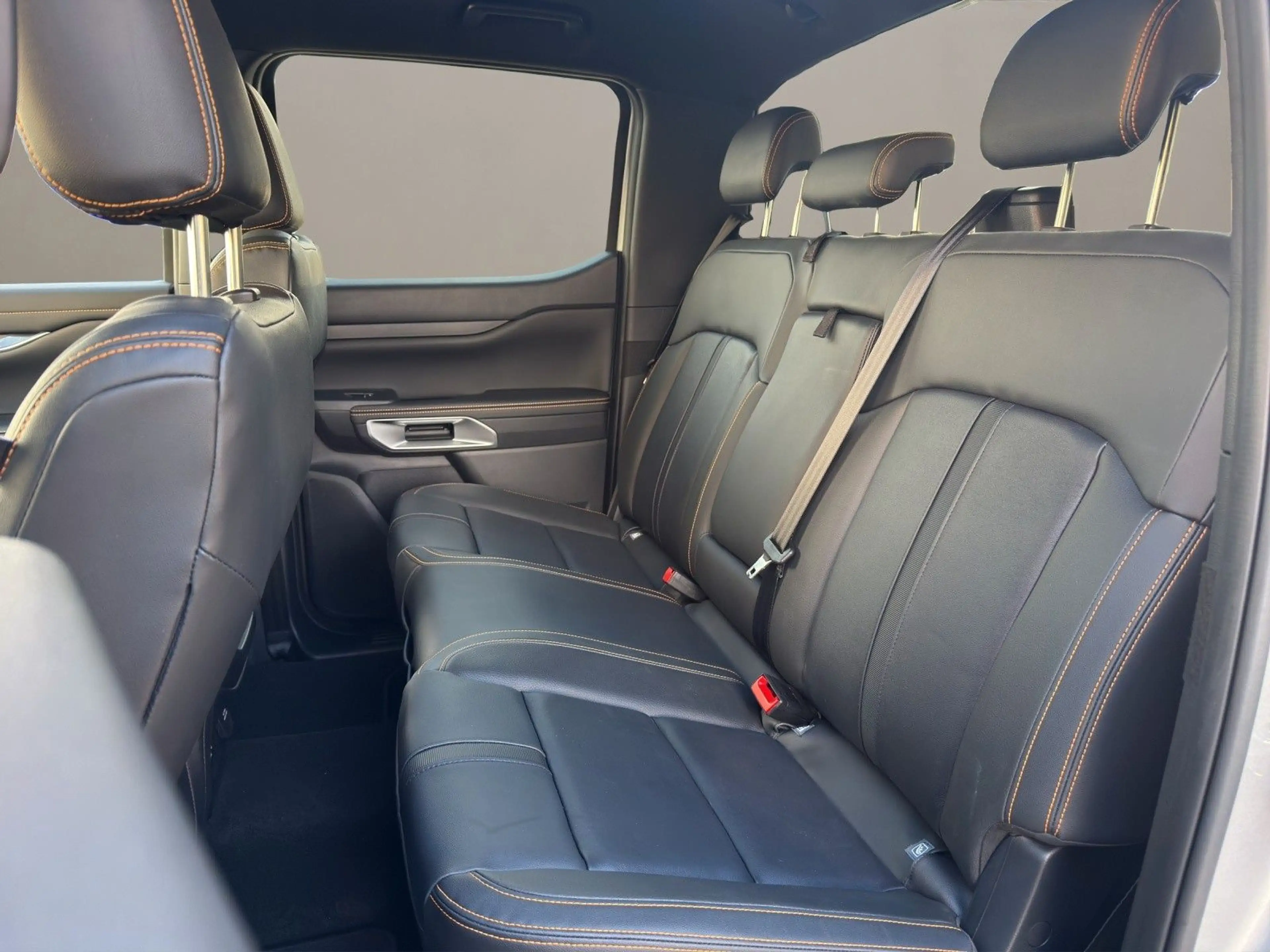 Ford Ranger Wildtrak e-4WD Doppelkabine — photo 12