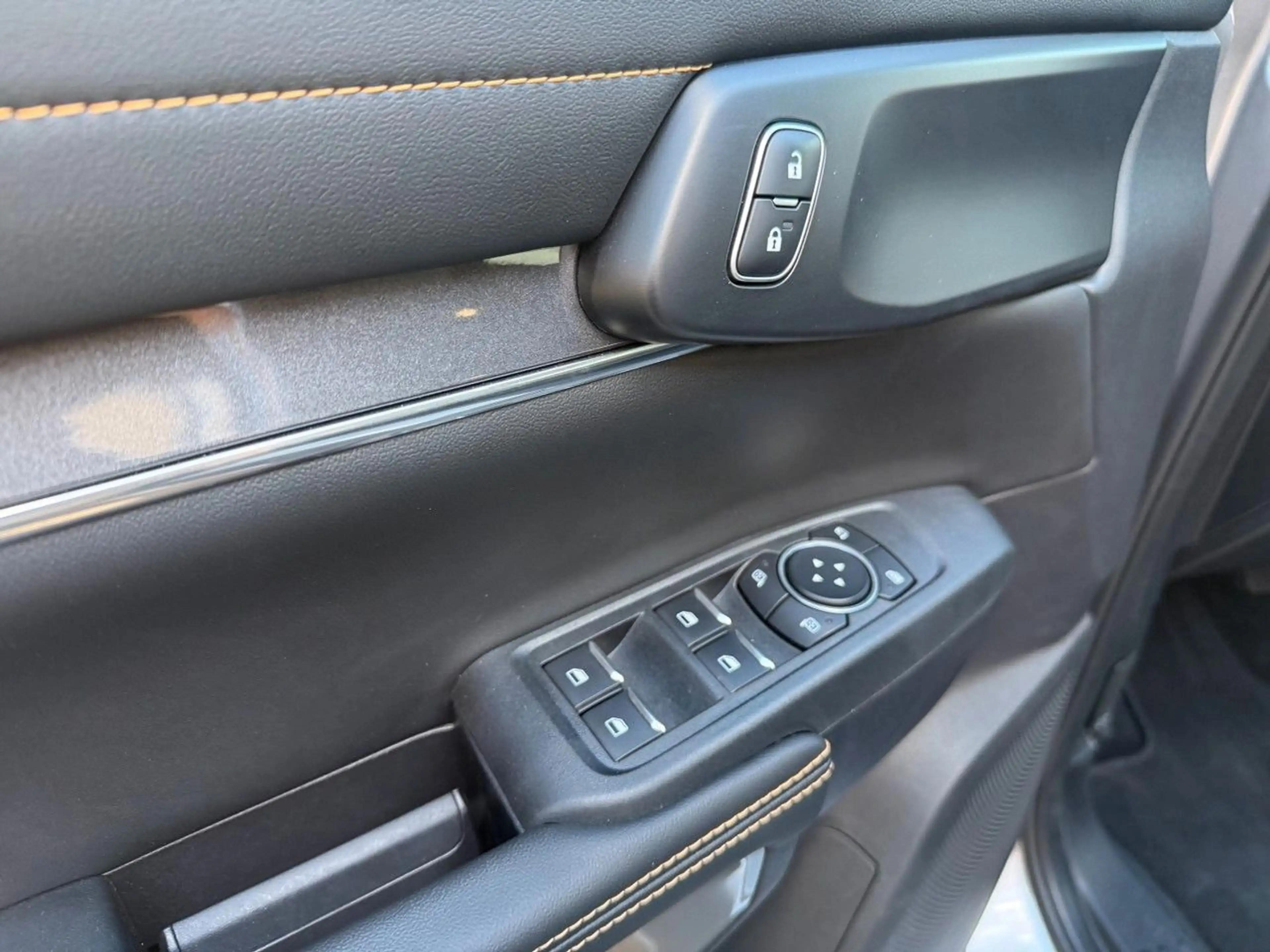 Ford Ranger Wildtrak e-4WD Doppelkabine — photo 23