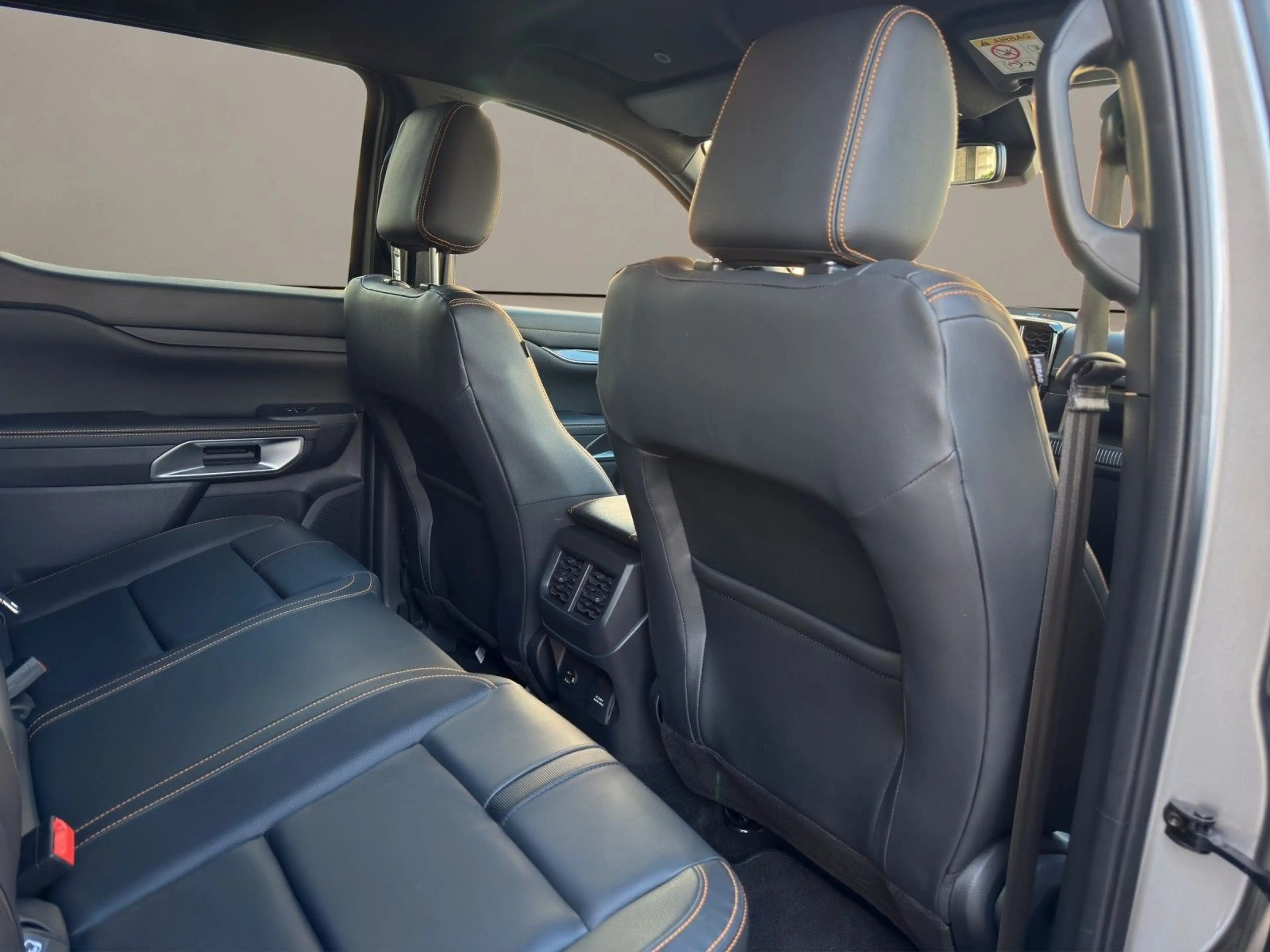 Ford Ranger Wildtrak e-4WD Doppelkabine — photo 16