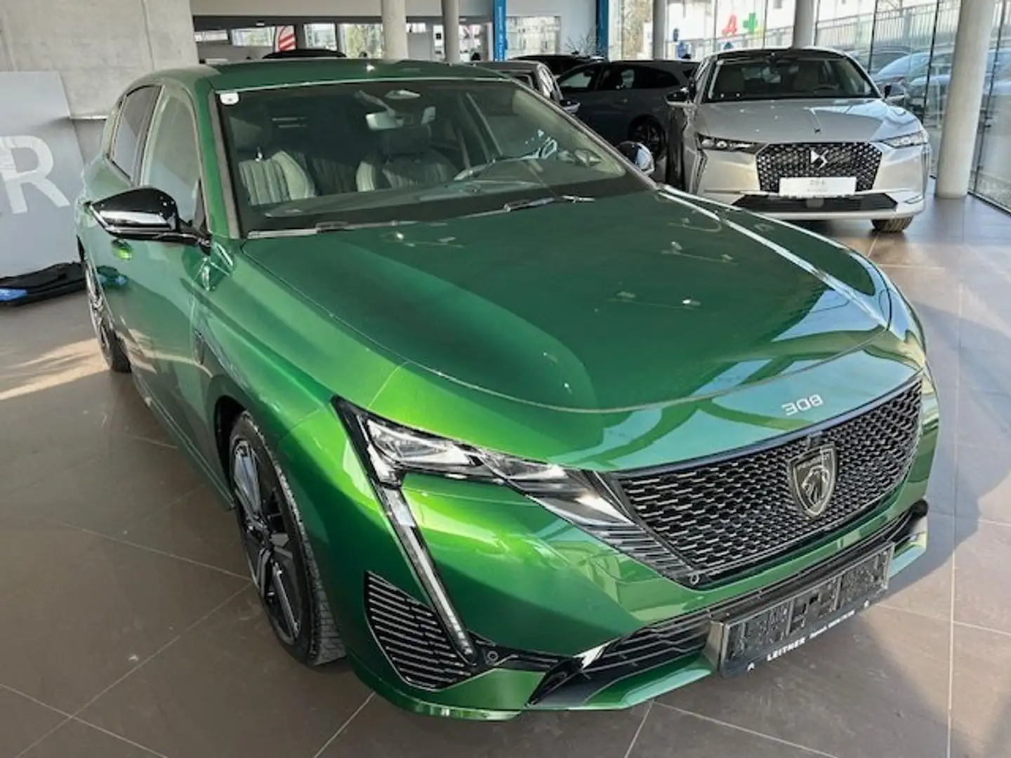 Peugeot 308 GT Grün - 1