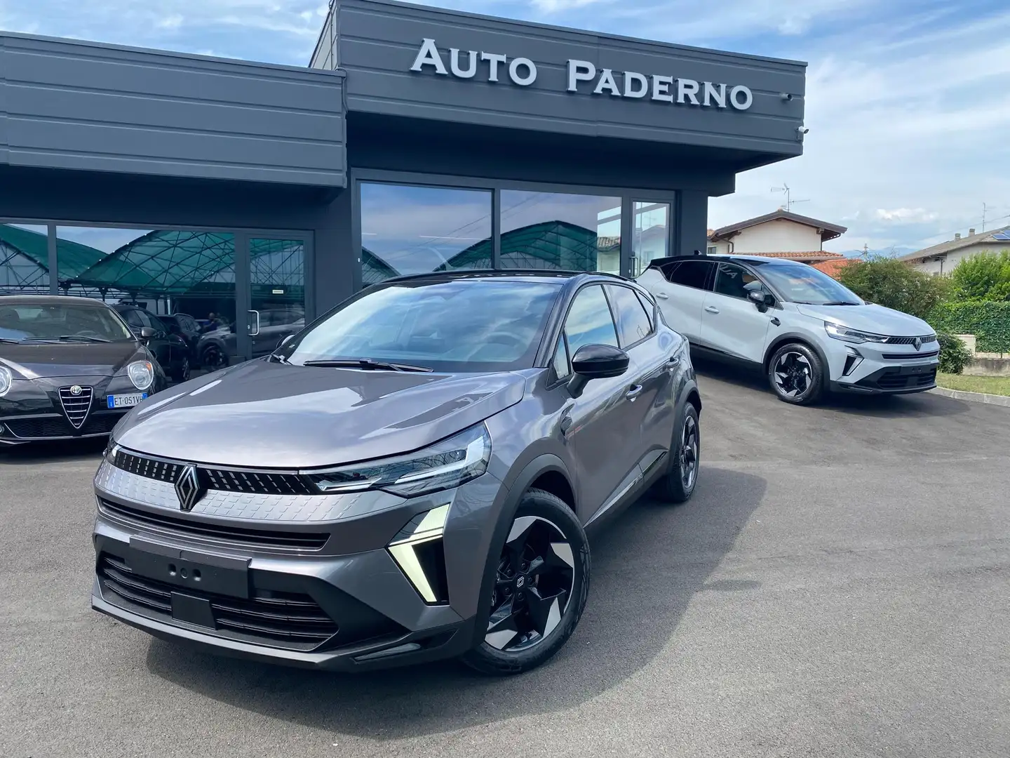 Renault Captur ECO-G 100 CV TECHNO KM 0 *OK NEOPATENTATI* Gris - 1