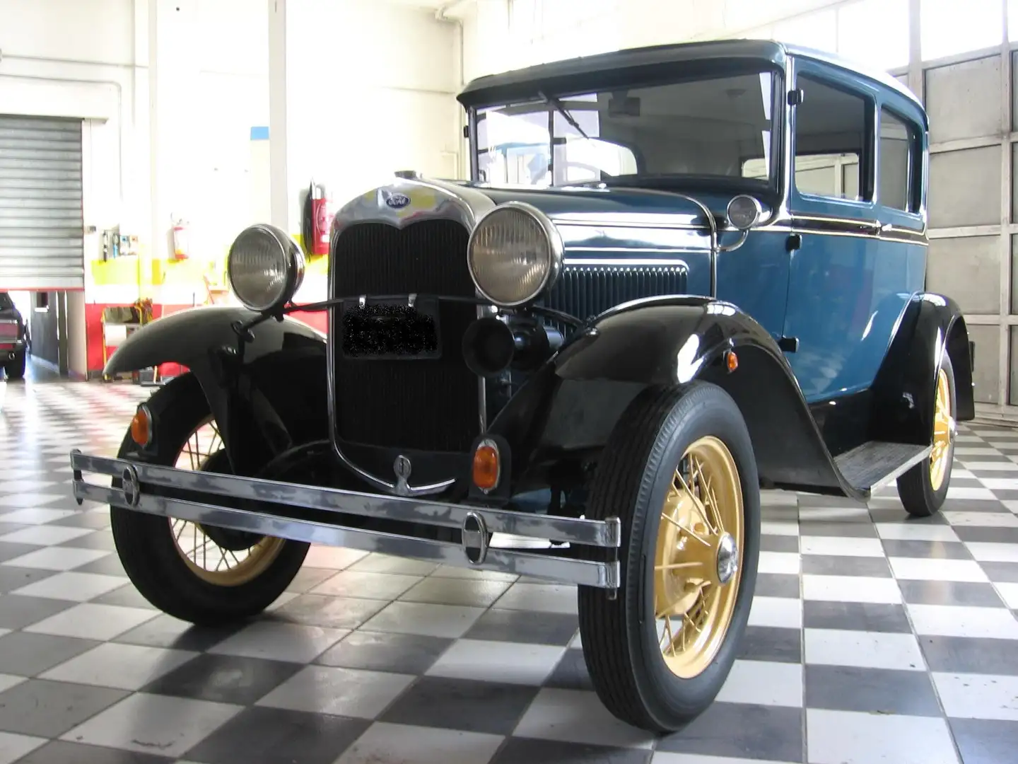 Ford - 1