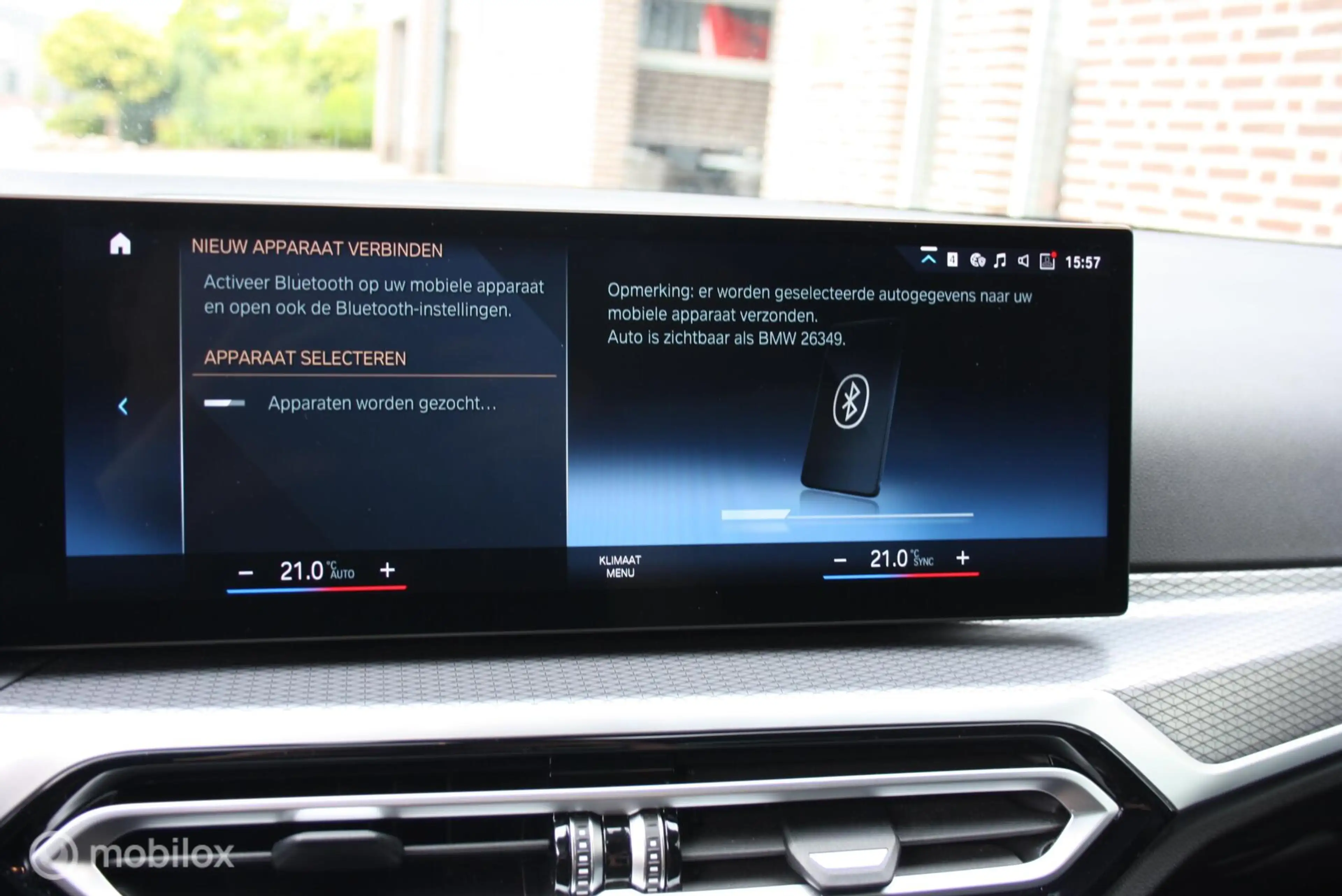 BMW 330 3-serie 330i M-Sport, curved, carplay, brooklyn — photo 21