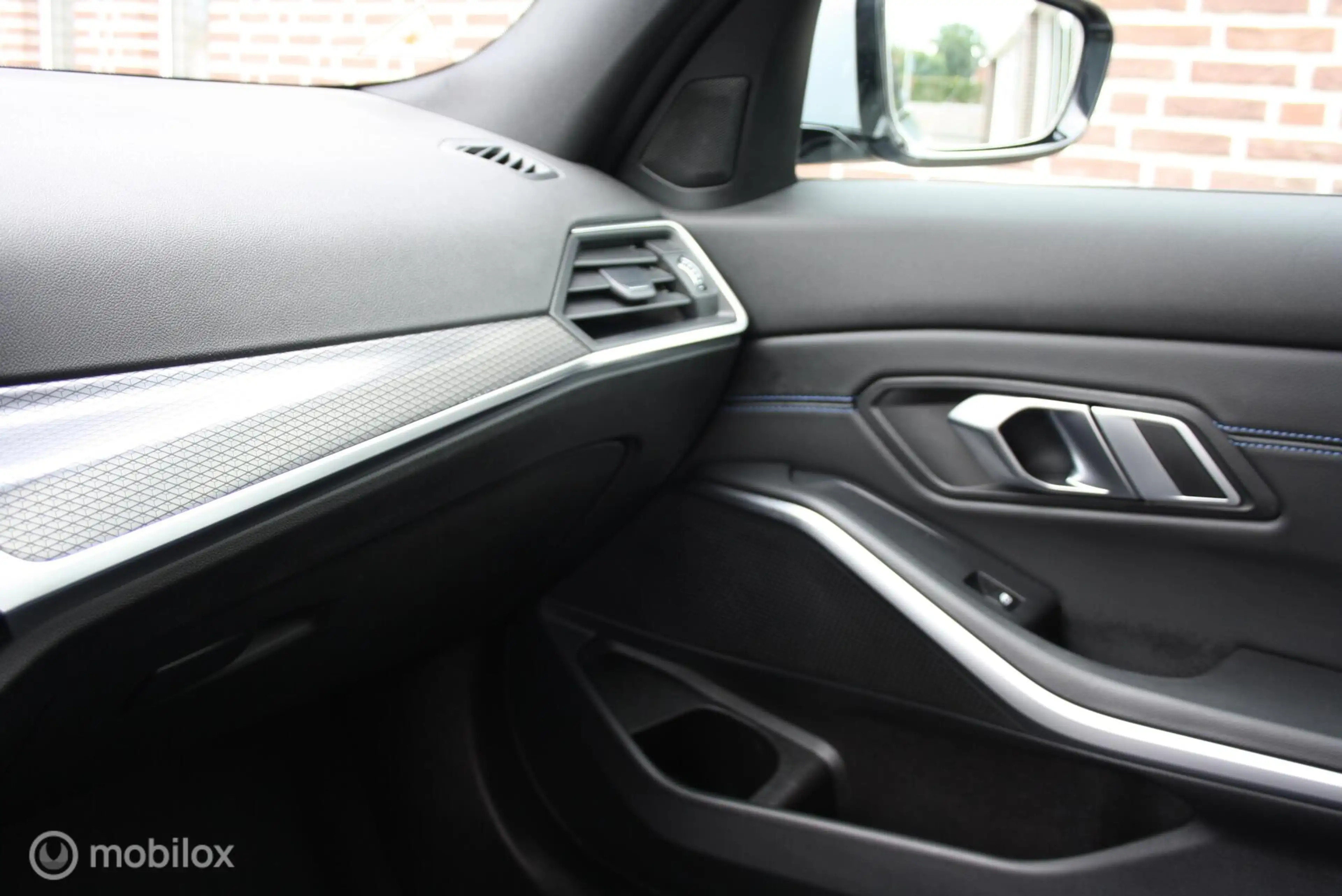 BMW 330 3-serie 330i M-Sport, curved, carplay, brooklyn — photo 29