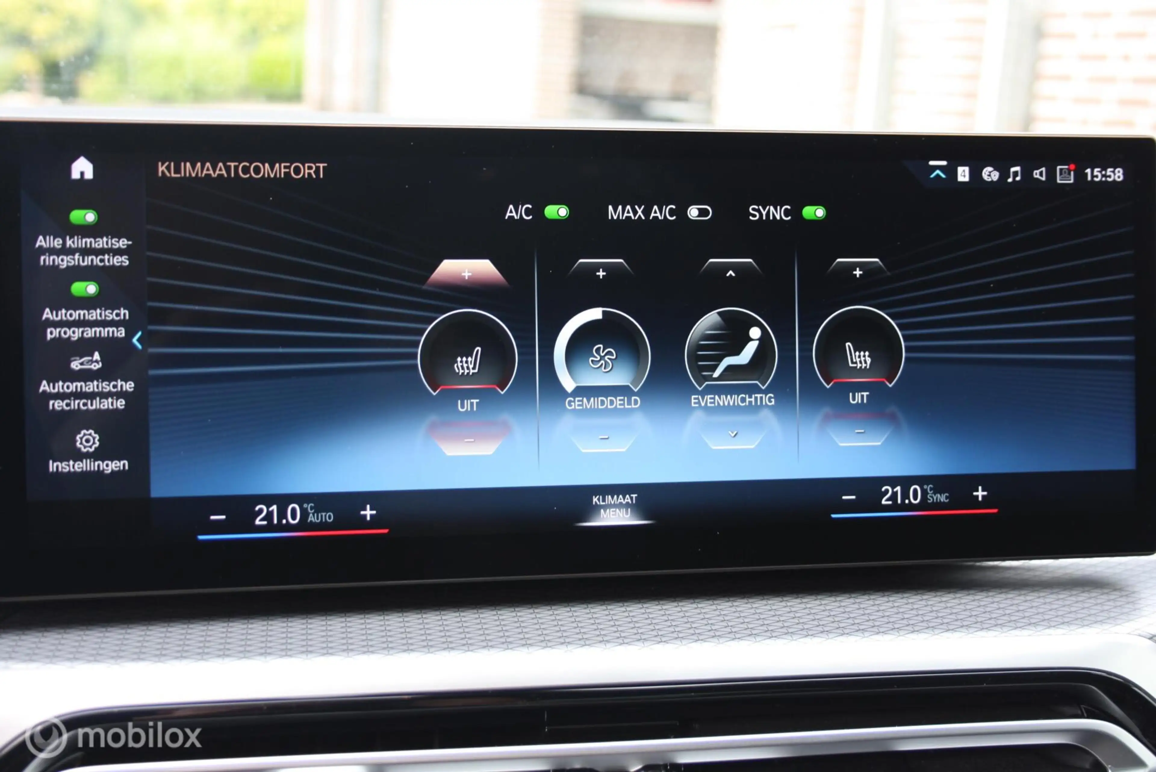BMW 330 3-serie 330i M-Sport, curved, carplay, brooklyn — photo 20
