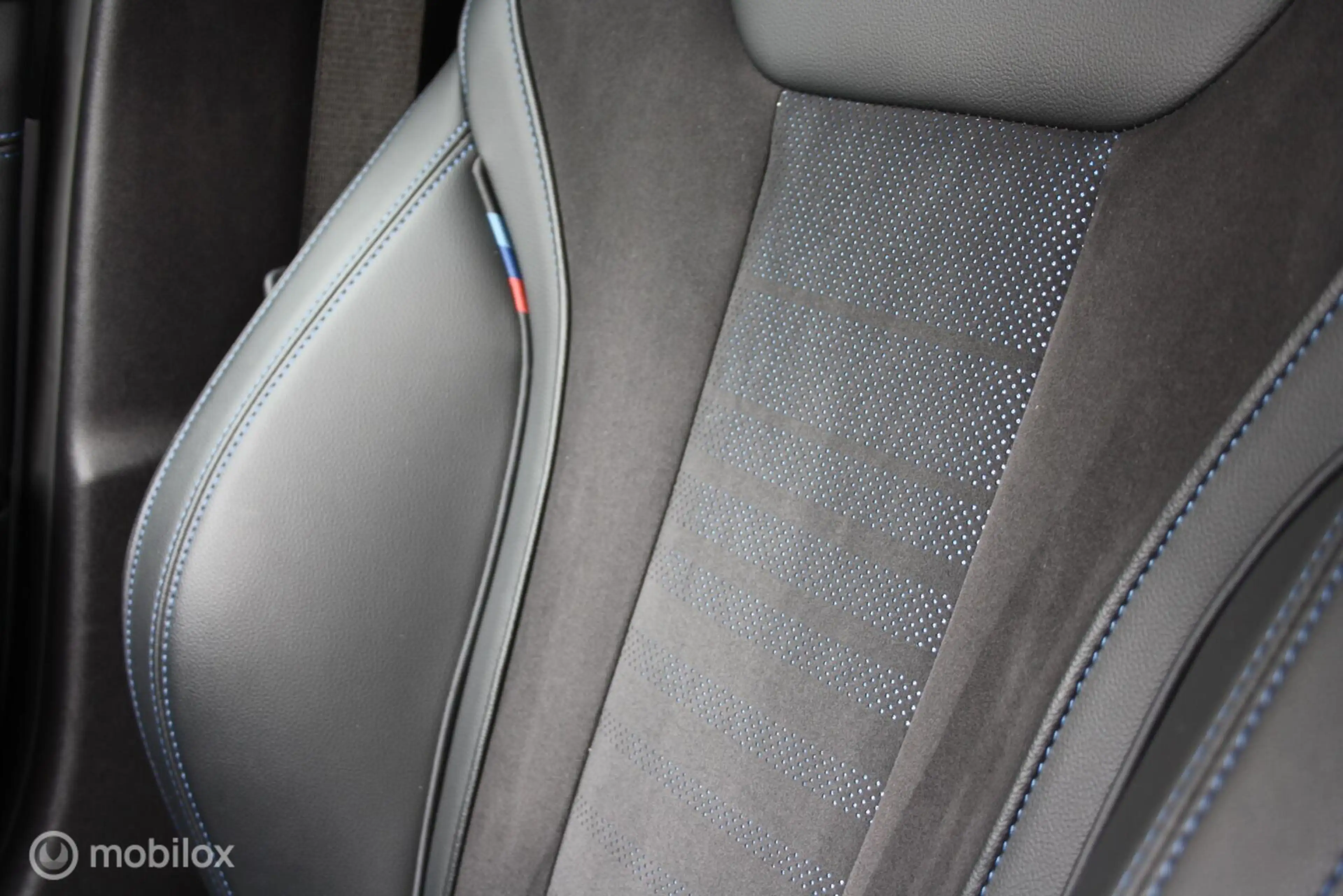 BMW 330 3-serie 330i M-Sport, curved, carplay, brooklyn — photo 31