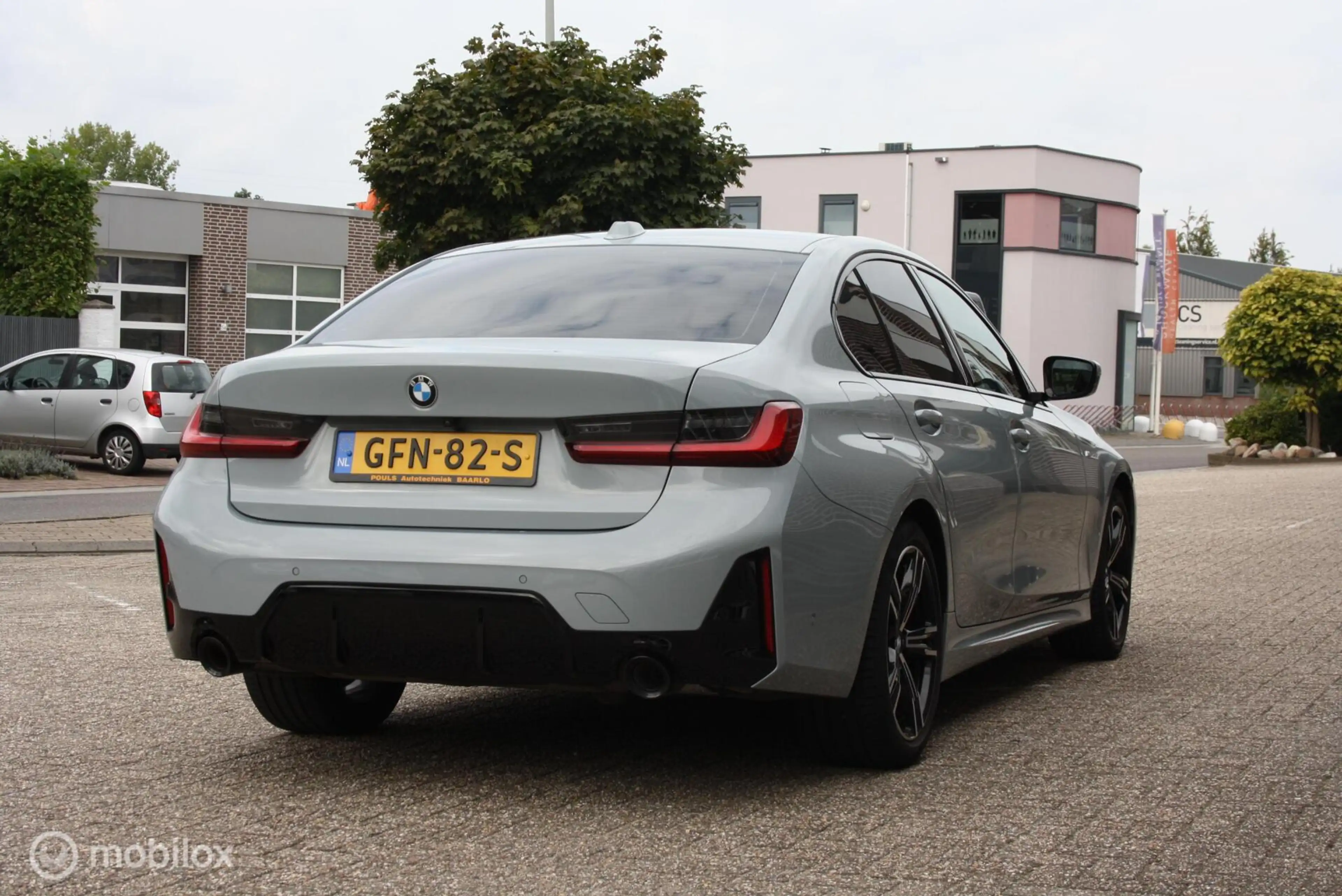 BMW 330 3-serie 330i M-Sport, curved, carplay, brooklyn — photo 4