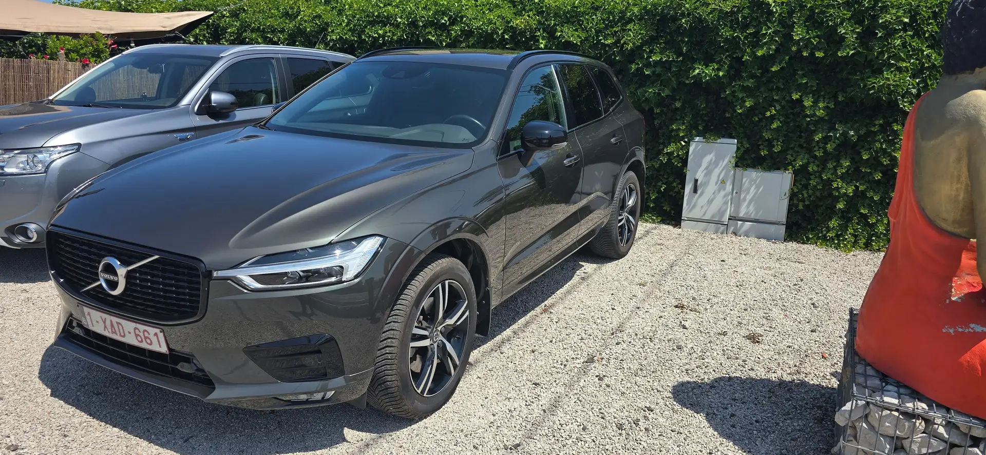 Volvo XC60 XC60 B4 B Geartronic RDesign Mild Hybride Grijs - 2