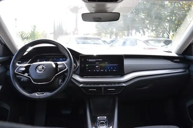 Skoda Octavia view 13