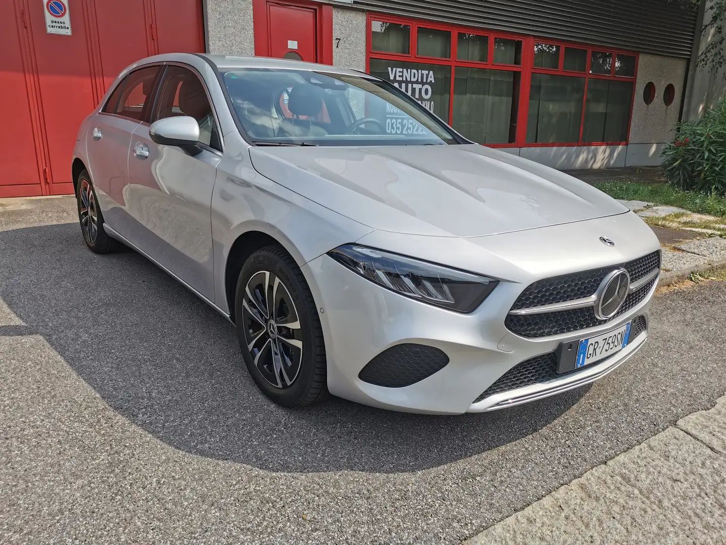Mercedes-Benz A 250 A 250 E PLUG-IN AT ADVANCED PROGRESSIVE Argento - 1