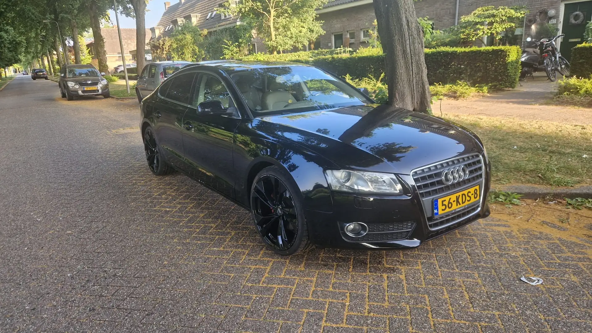 Audi A5 2.0 TFSI Zwart - 2