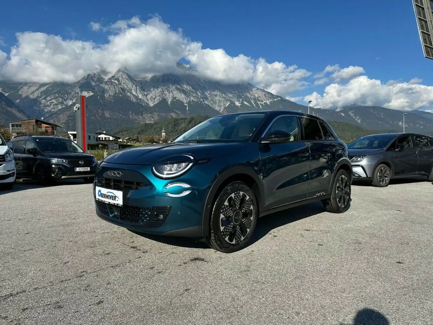 Fiat 600 Hybrid 145 La Prima Aut. Blau - 2